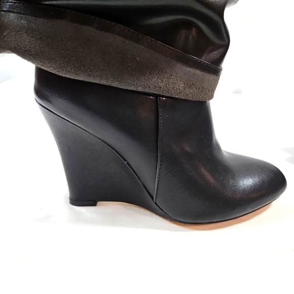 Eleven22 Black Faux Leather Boots Size 8 NIB! - Picture 3 of 8